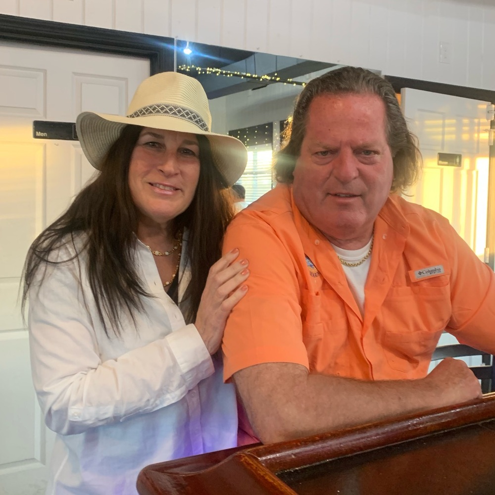 Meet your Posher, Laura & Jim